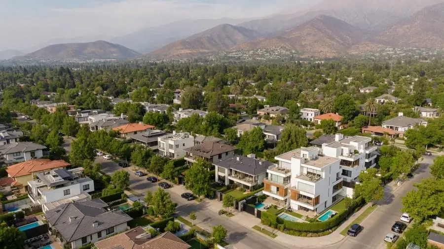Barrio residencial del oriente de Santiago: Vitacura, Las Condes y alrededores